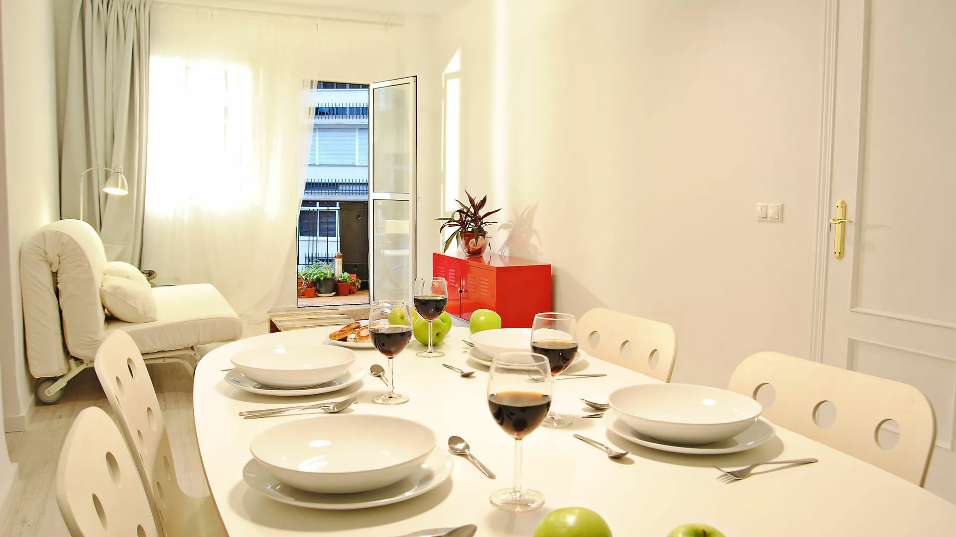 Suncity Alonso de Palencia Apartamentos Málaga