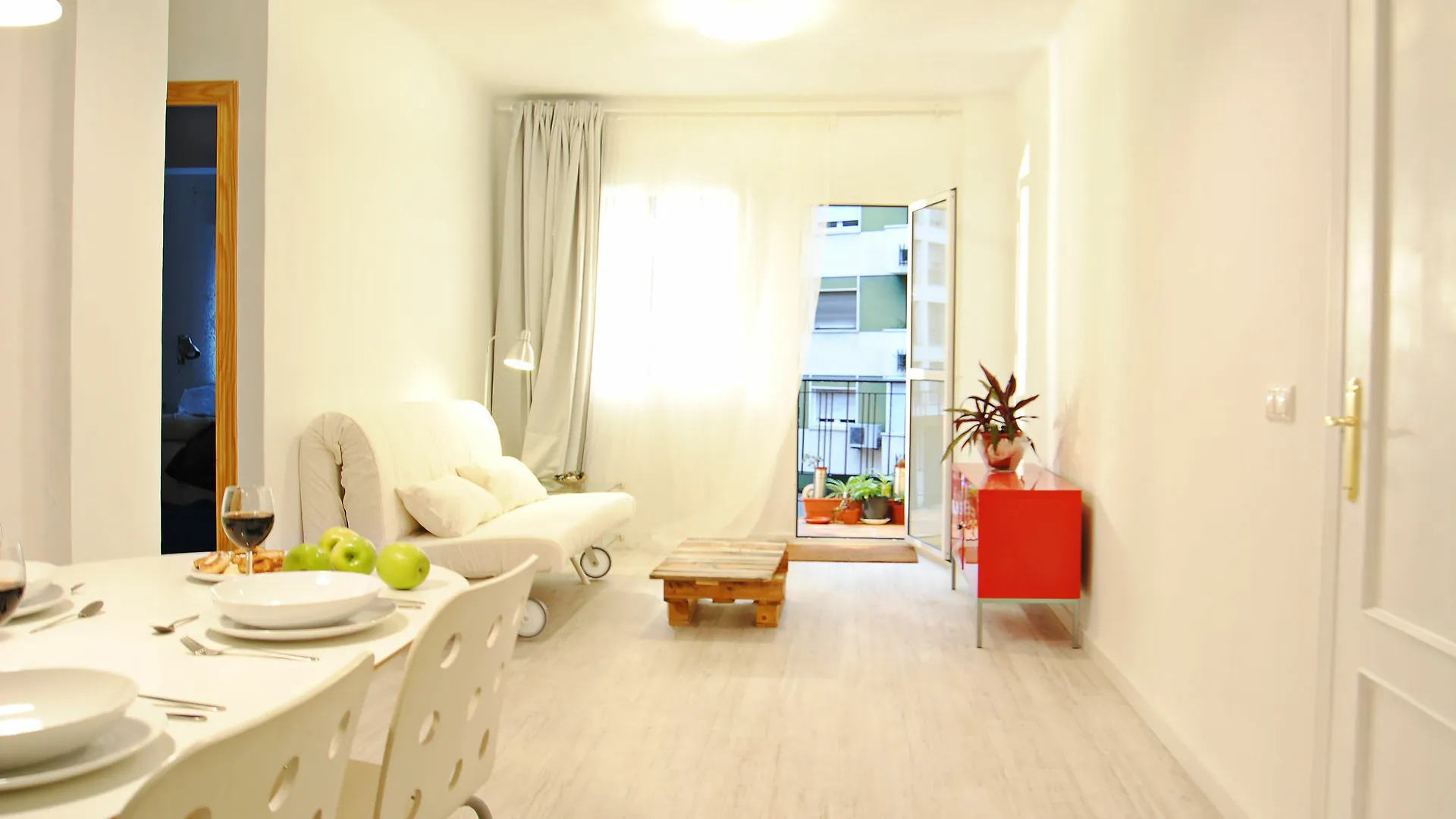 Suncity Alonso de Palencia Apartamentos Málaga España
